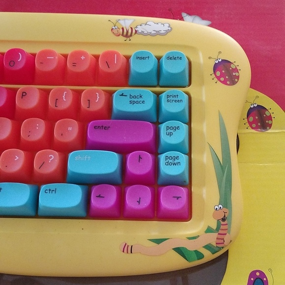 KidzMouse Keys Kid Friendly Computer Keyboard - Picture 5 of 14